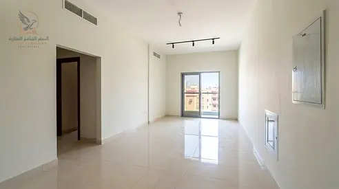 شقة غرفتين وصالة للإيجار السنوي في النعيمية عجمان شارع الكويت أول ساكن تشطيبات راقية تكييف مركزي وخزائن حائط