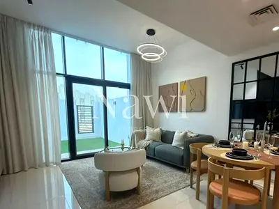Single Row | Direct Park View | Private Elevator