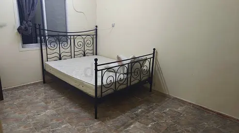 Room For Rent near old Lulu