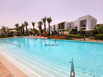 Single Row | Spacious Layout | Amenities Close By