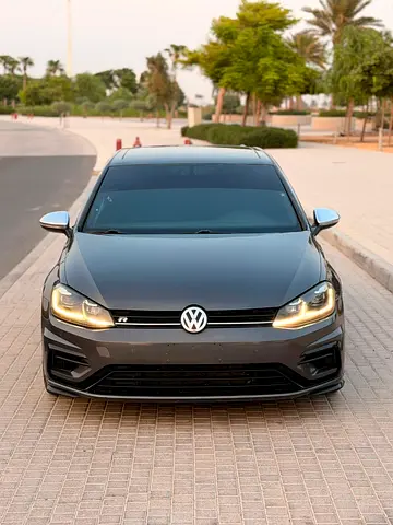 صورة 3 لـ 2019 Volkswagen GOLF R