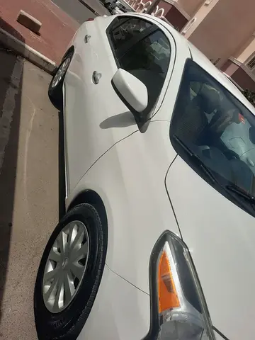 2018 Nissan VERSA 照片 5
