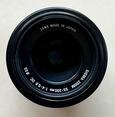 Sigma 55-200mm f/4-5.6 DC Telephoto Zoom Lens (Canon EF Mount)