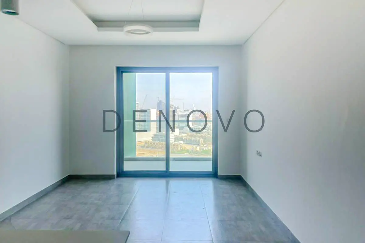 Spacious Layout | Ready to Move | Good Location