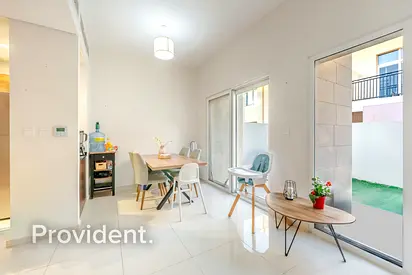 Stunning 3BR Townhouse | Spacious | Genuine Resale