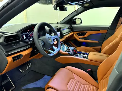 2026 Lamborghini URUS — миниатюра 12