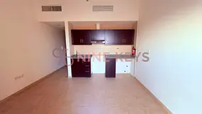 Prime Location | Chiller Free | Flexible Cheques