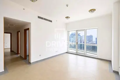 Unique Layout | Spacious | High Floor | Vacant