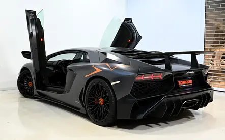 2015 Lamborghini AVENTADOR — миниатюра 7