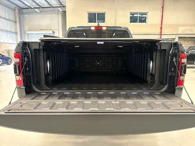 صورة 15 لـ 2021 RAM 1500