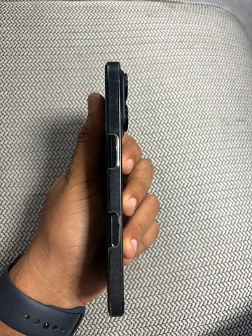 iPhone 16 Pro Black Titanium  256GB