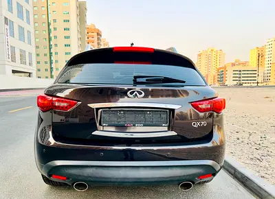 صورة 2 لـ 2016 Infiniti QX70