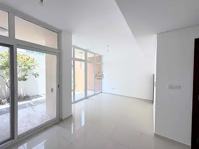 CLOSE TO POOL | MOTIVATED SELLER | VACANT