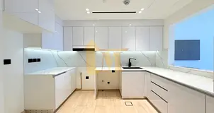 Spacious Layout | Vacant | High Floor | Open view