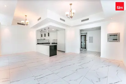 Corner Unit Located Close To The Pool