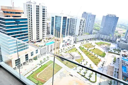 Fully Furnished 1 BR | Large Layout | Iconic Burj Khalifa View