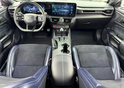 2024 FORD MUSTANG 缩略图 16
