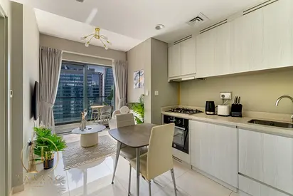 Canal View | Furnished 1BR | Excellent Value