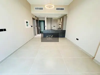 Spacious Layout | Exclusive Apartment | High Floor | Golf Views