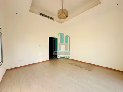 Spacious 3-Bedroom Villa with Maid’s Room– Jumeirah Near Beach
