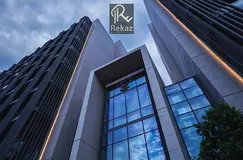 Luxury Living |Fully Furnished 1BHK Brand New | Boulevard View | Vida 1