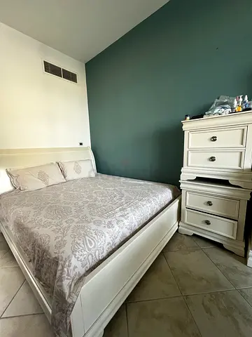 White bed frame + cabinets ,matching bedside drawers - including Matress foam medium kingsize