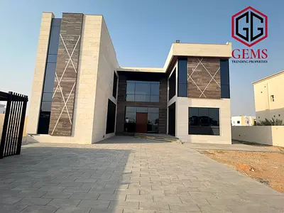 ELEGANT | MODERN DESIGN | MAID ROOM | GARDEN AREA