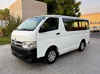 صورة 3 لـ 2013 Toyota HIACE