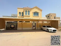 Villa for rent / Second tenant / Spacious yard / Large setback / Shaded parking / Strategic location
