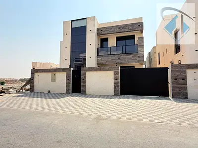 فيلا مميزة بالحليو من المالك مباشرة قريبه بجميع الخدامات