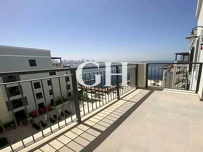 Sea View Apartment | High Floor | Vacant Soon