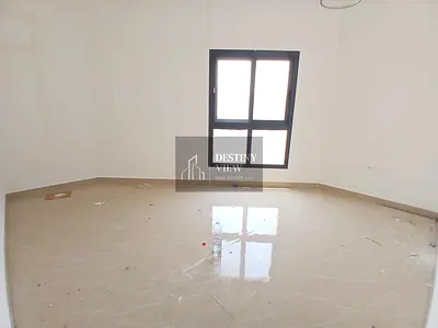 Like brand new lavish 2bhk with 3 bathroom and full spacious and fully family building