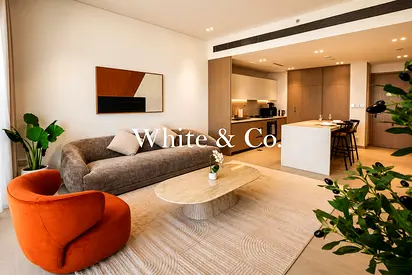 Luxury Finishes | Prime Loc | Airbnb Style