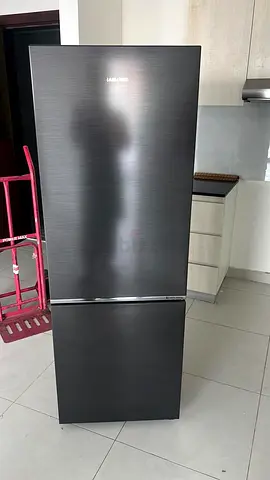 Samsung 2-Door Bottom Freezer Refrigerator - Good Condition