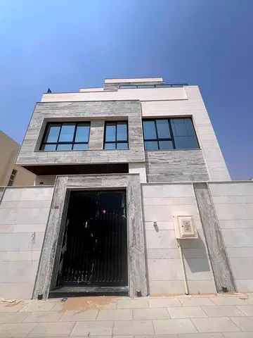 Villa for sale in Al Hooshi area
