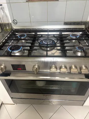 Bosch gas with oven