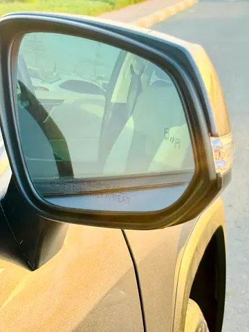 2025 Toyota RAV 4 XLE — zdjęcie 19