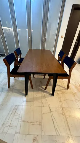 Wooden Dining Table with 4 Navy Velvet chairs