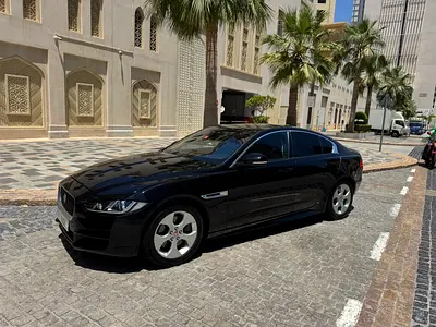 2017 Jaguar XE 照片 1