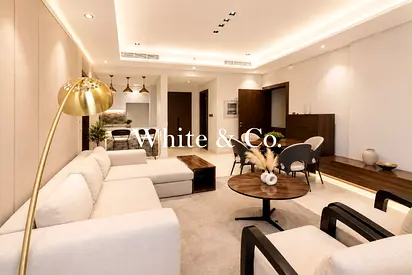 FURNISHED | NOBLES | 1 BED 2 BATH | RARE