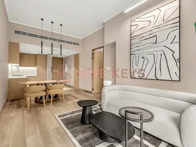Vacant | Furnished | 3min walking distance to Circle mall