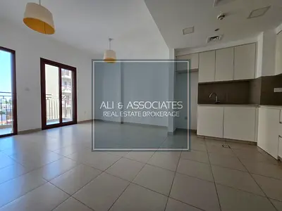 Well kept, Bright 1 Bed for Rent- Zahra Breeze