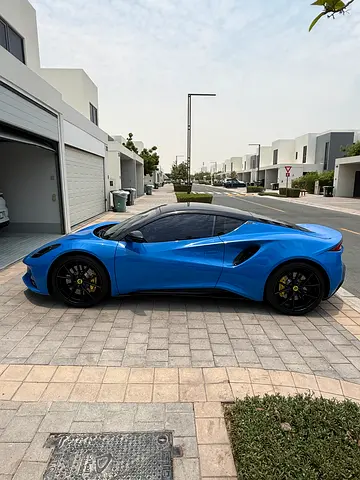 2023 Lotus EMIRA photo 3
