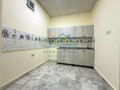 LUXURY PROPER HUGE 1BHK WITH BIG KITCHEN IN MBZ