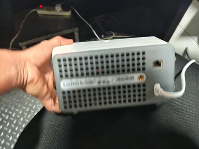 Sonos PLAY:3 wireless speaker, used for about 1-2years and it's in good condition with normal usage