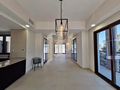 Negotiable | Ready To Move In | Beach Access