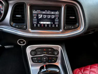 2020 Dodge CHALLENGER — фото 12