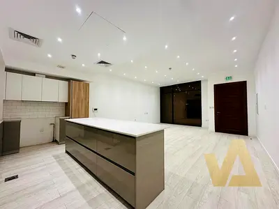 Amazing | Huge Bedroom | well maintained