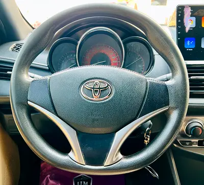 2015 Toyota YARIS — фото 19