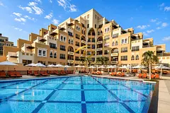 Sea View - Large 1BR - Private Beach and Pool - Freehold